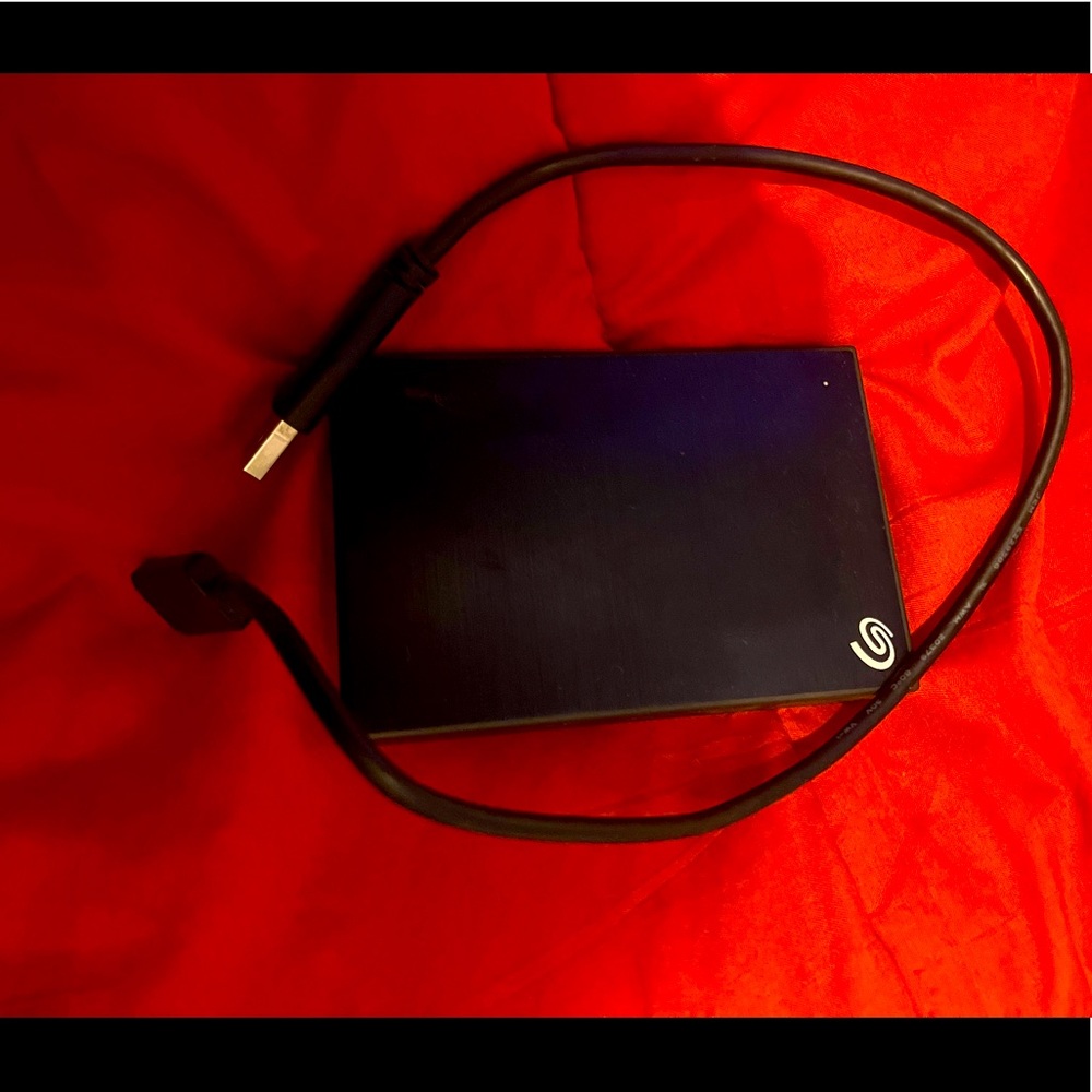 Seagate 1tb External Hard Drive